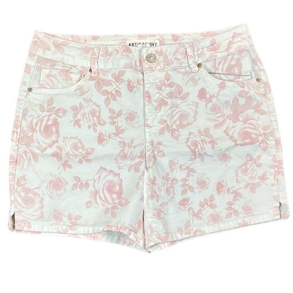 Artisan NY Floral White Soft Pink Rose Shorts 10